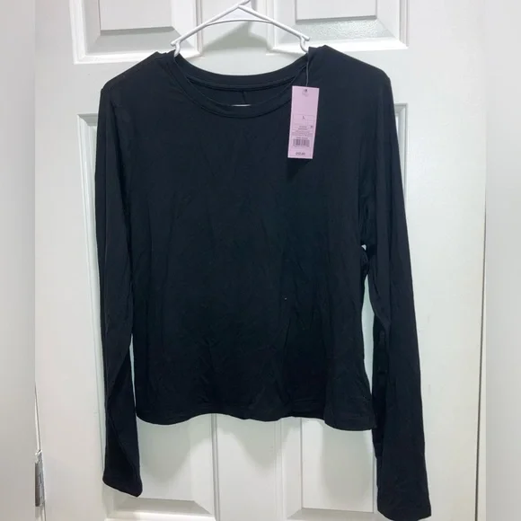 Wild Fable Women's Long Sleeve Base Layer T-Shirt Black Size Large new - Picture 2 of 4